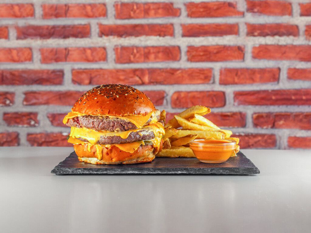 Menú Burger Americana Tower (320g)